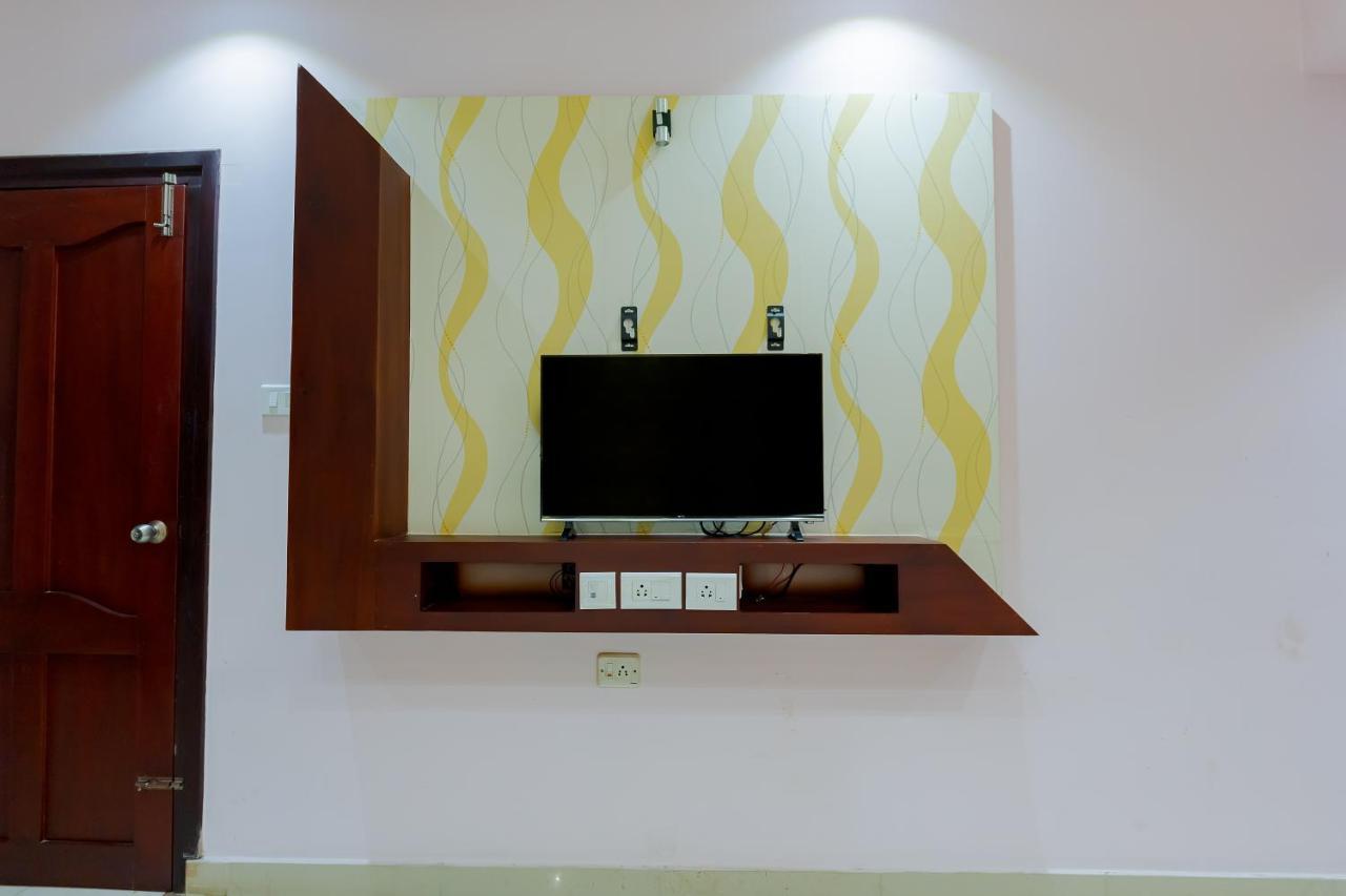ออร์คิด เรซิเดนซี Hotel กัตตะยัม ภายนอก รูปภาพ
