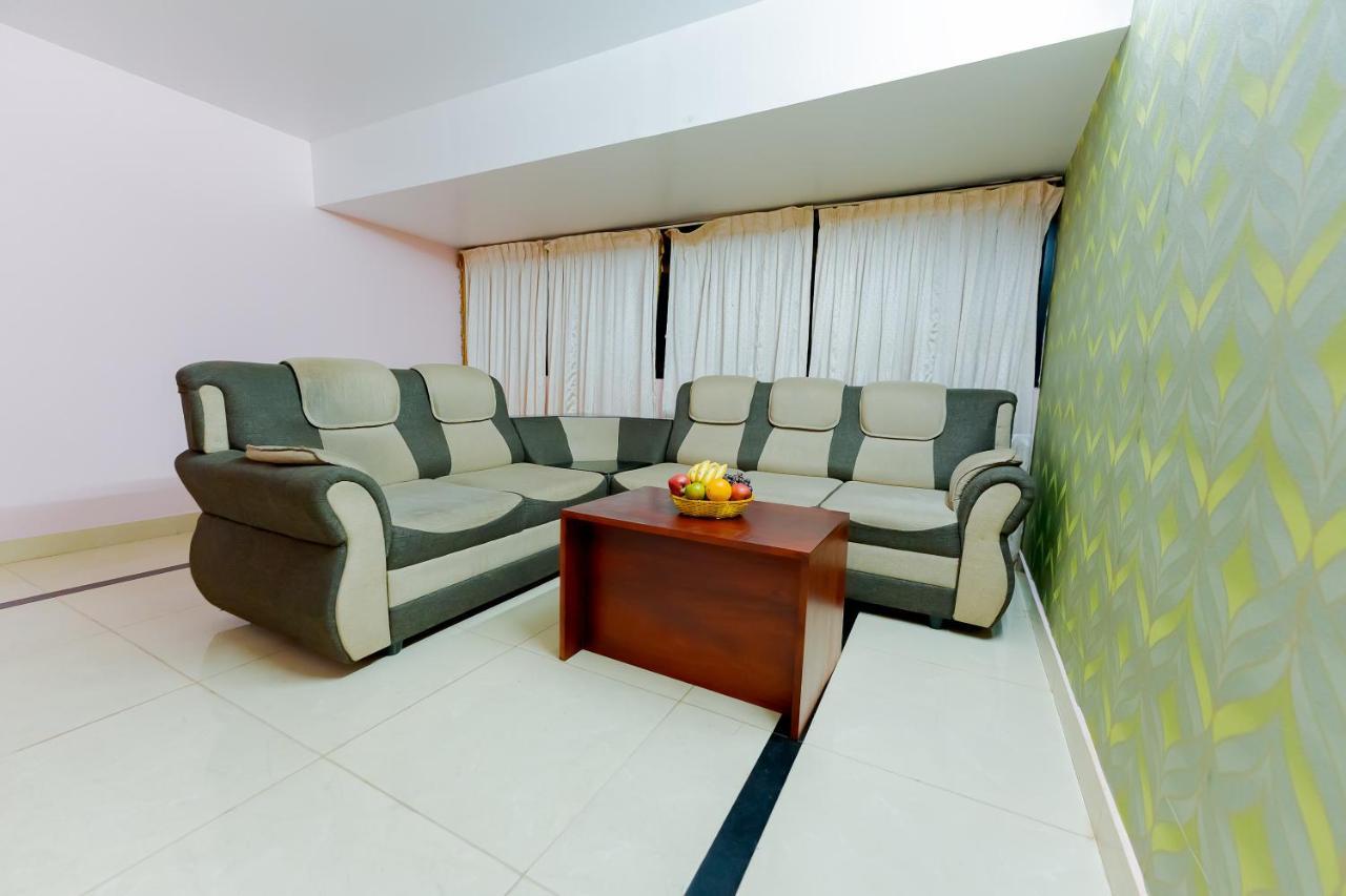 ออร์คิด เรซิเดนซี Hotel กัตตะยัม ภายนอก รูปภาพ