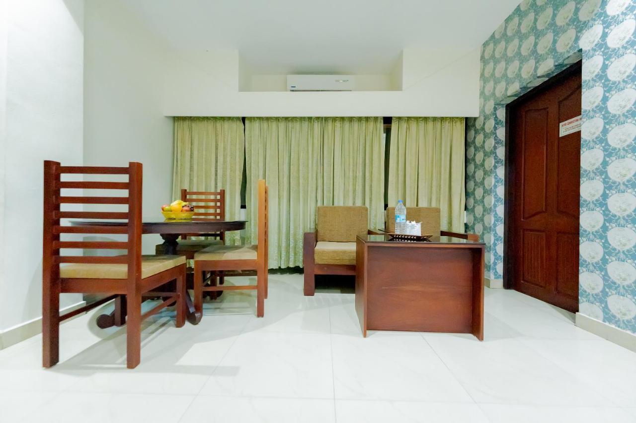 ออร์คิด เรซิเดนซี Hotel กัตตะยัม ภายนอก รูปภาพ