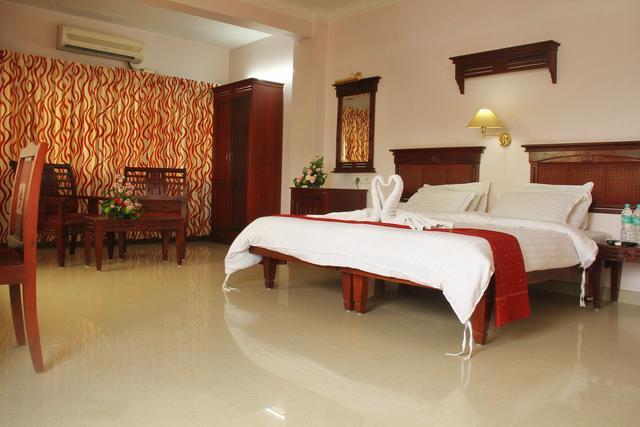 ออร์คิด เรซิเดนซี Hotel กัตตะยัม ภายนอก รูปภาพ